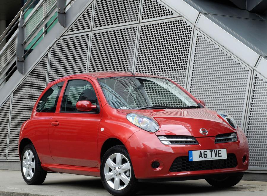  Nissan Micra 3-Door 2005 года  (UK) (фото 5 из 5)